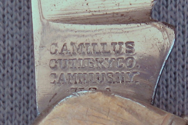 Camillus1941-46sword2.jpg