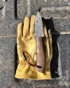 Sneaky Pete - Gloved.jpeg