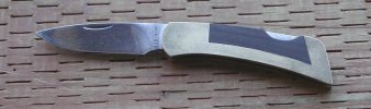 Gerber Sportsman 3.5 in. closed 1 .jpg