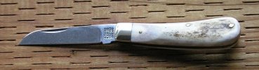 Small Lambfoot Knife Stag 1 .jpg