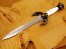 Fiber_Optic_Dagger_01.jpg