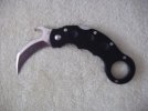 511 Tarani Kerambit.jpg