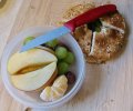 bagel.fruit.lunch.jpeg