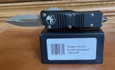 Mini Troodon 1.jpg Mini Troodon 1.jpg