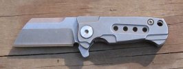 knife107B.jpg