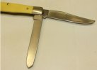 H286 yellow handled folder 04.jpg