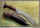 khukri pluma Salonia.jpg khukri pluma Salonia.jpg