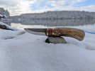Giz-puukko-on-snowy-shore-III.jpg