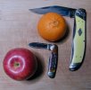 apple.orange.vertical.jpeg