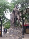 Lincoln_statue.jpg
