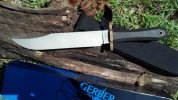 Gerber coffin bowie with box new 2.jpg Gerber coffin bowie with box new 2.jpg