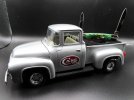 Case Ertl 56 Ford Green Eisenhower.JPG