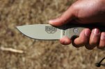 ESEE-3-Grip.jpg