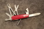 Victorinox Deluxe Tinker.jpg