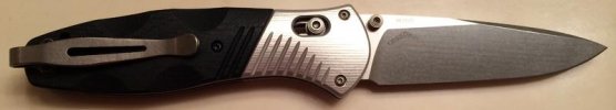 Benchmade.Barrage.03.jpg