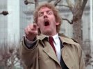 sutherland-body-snatchers-pointing.jpg