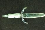 mini dagger 2.jpg