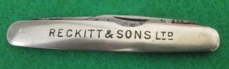 Singleton & Priestman Advertising Penknife 1-4.JPG