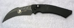 Microtech Hawk 1.jpg