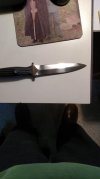 AKNIFE.jpg