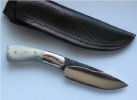 Knife.jpg