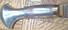 10-22-02 -- 18 inch chitlangi by sher handle.jpg
