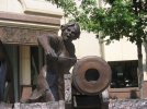 Angelina-Eberly-Statue-Austin.jpg