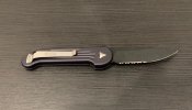 Microtech4.jpg