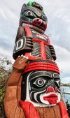 totem-pole-victoria-bc-EYEN3T (1).jpg