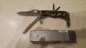 Victorinox Camo Trekker2.jpg Victorinox Camo Trekker2.jpg