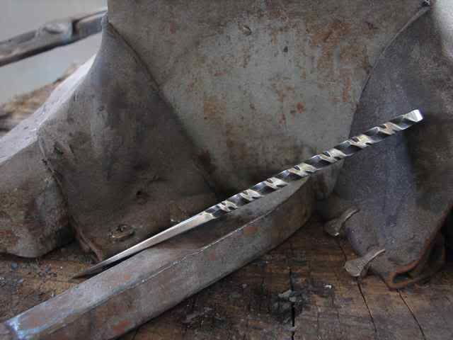 For_SaleBlade-Forum_7-1.jpg