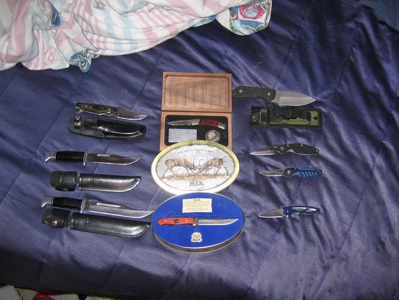 buckknives001.jpg
