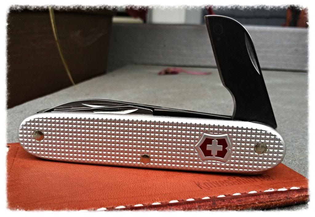 REVIEW] Victorinox - ALOX 93mm {Harvester, Pioneer, Farmer} (Swiss Army  Knives) 