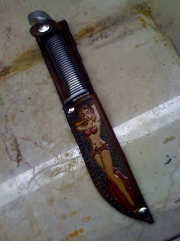 Knife_Sheath_05_09_by_VonFuct.jpg