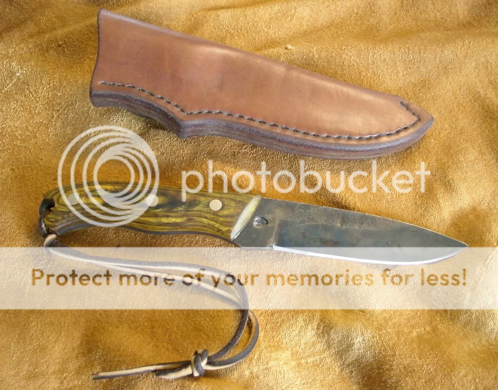 bushcrafterandsheath_c_1024.jpg