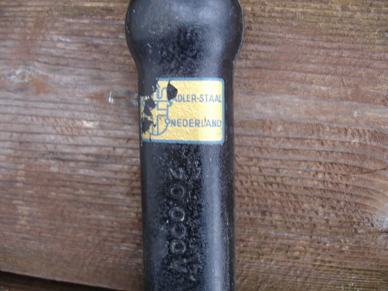 DutchAxe003.jpg