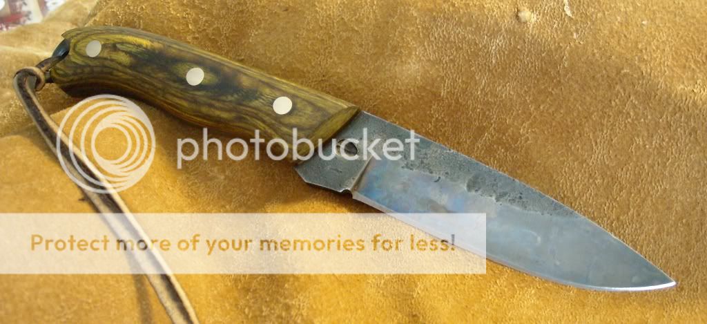 bushcrafter_c_1024.jpg