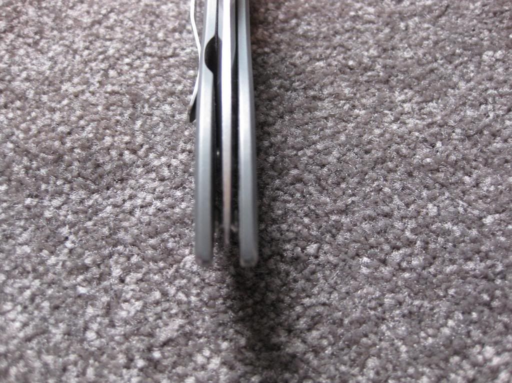 BM630SkirmishBladeCentering_zpsbe8e359a.jpg