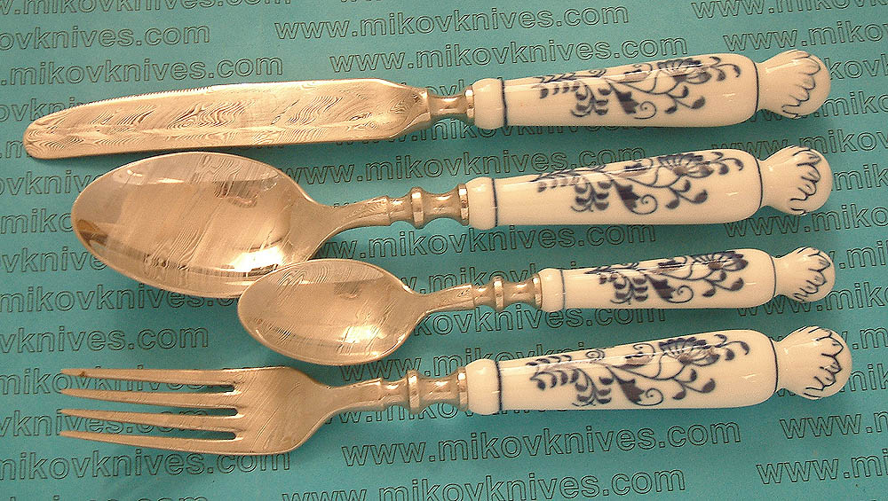 damas_set1.jpg