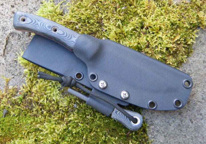 KO_Bushcrafter_Front_2.jpg