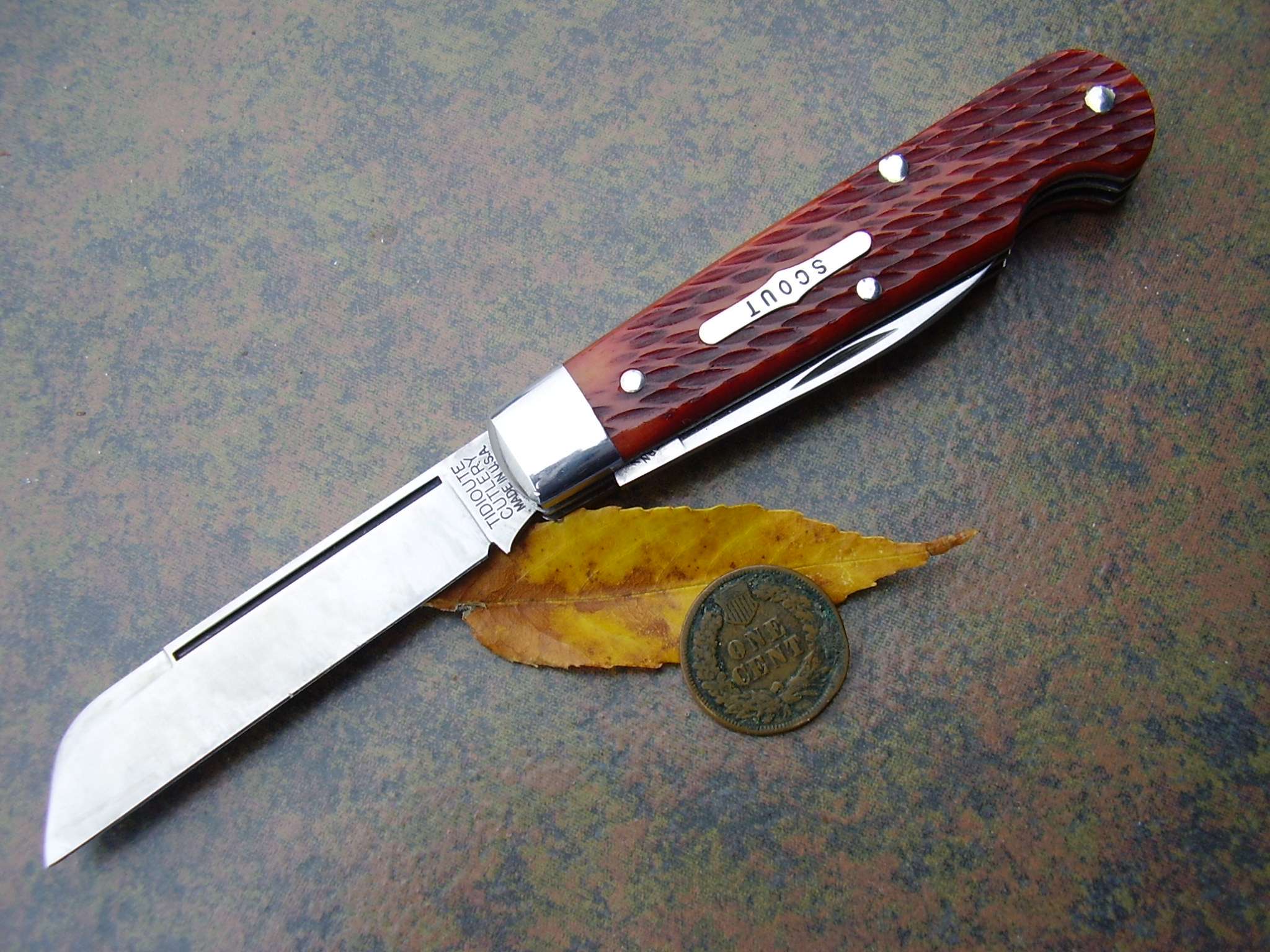 r9no4W.jpg