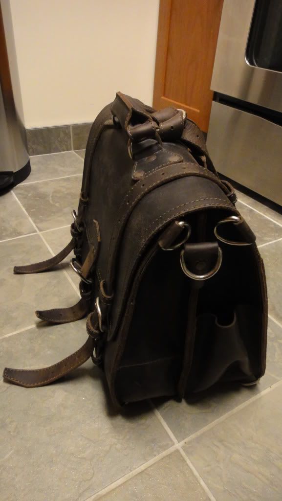 BRIEFCASE3.jpg