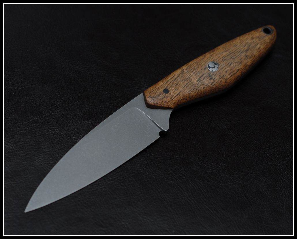 BampTCurlyLeft_zpsc575ae9b.jpg