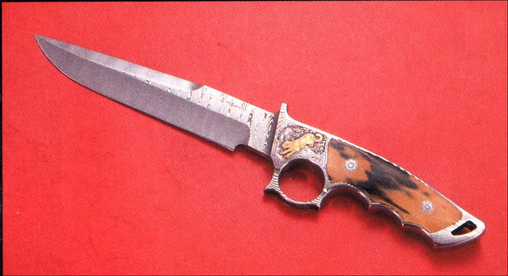 schneider2.jpg