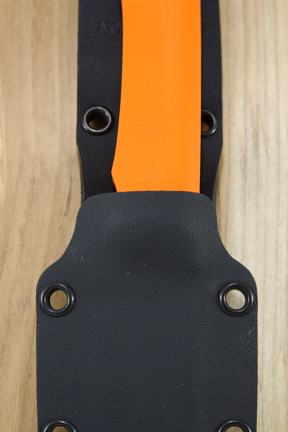 Coho_outdoor_knife_orange_in_sheath.jpg
