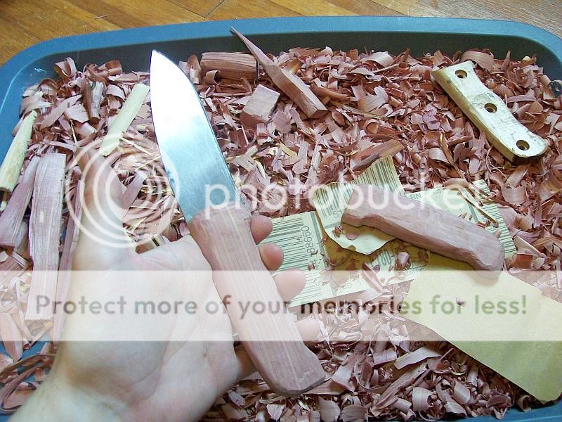 firstknife21.jpg