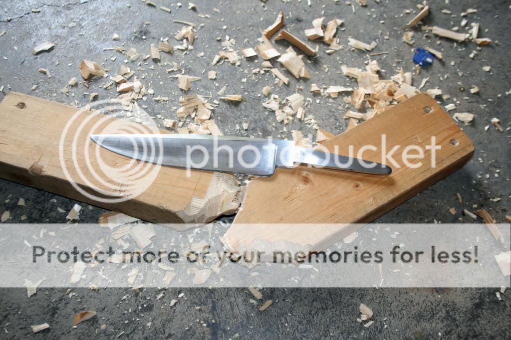knife12_zps86427df9.jpg