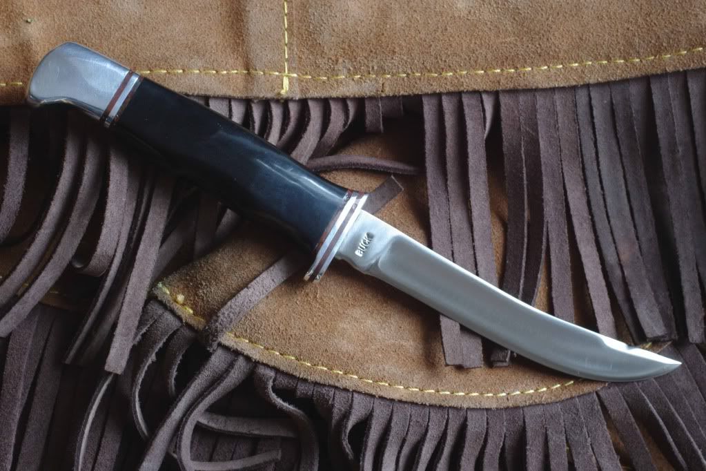 Buck118BarrelNutklein.jpg
