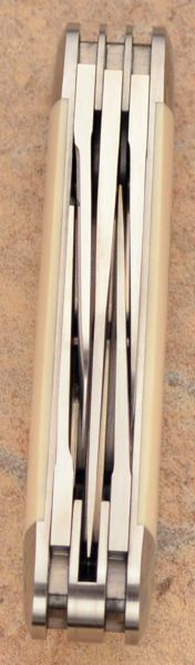 rbose-334ivory5bladesowbelly-6.jpg