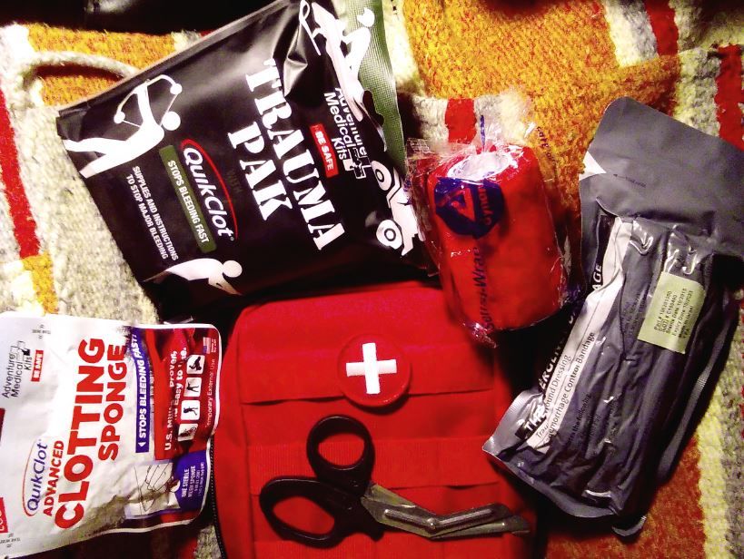 trauma%20kit_zpsd92u02o5.jpg